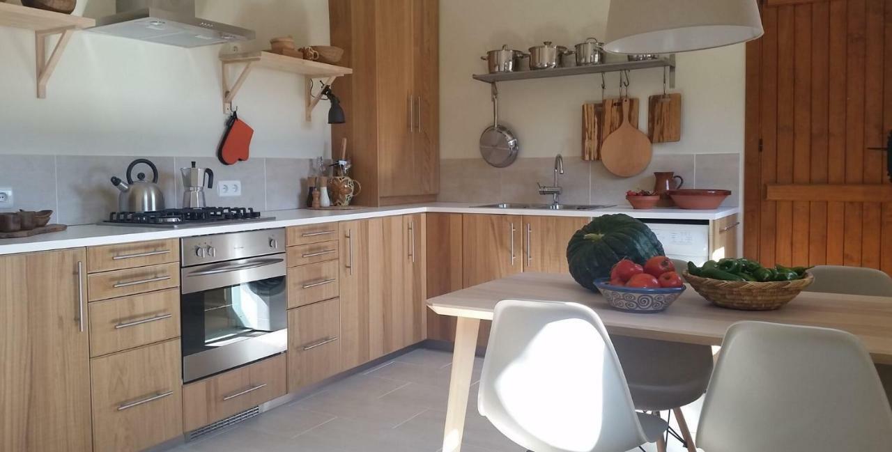 Finca Las Morenas Yunquera Eksteriør bilde